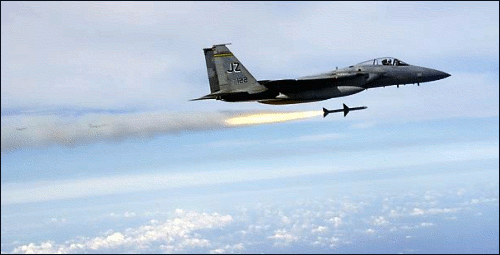 F-15C Eagle fires sparrow