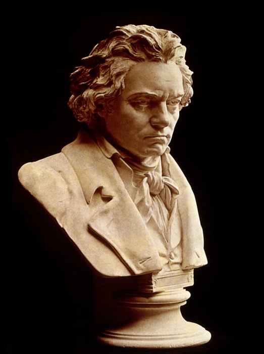 Beethoven bust by Hagen