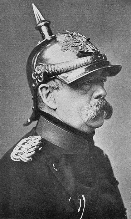 Otto von Bismarck w helmet