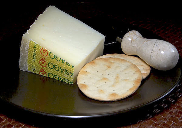 Asiago Pressato cheese