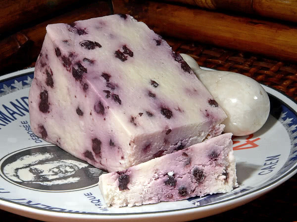 Blueberry white Stilton cheese