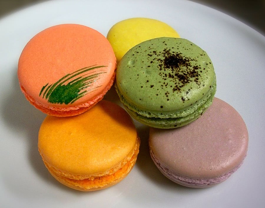 macaroons on plate