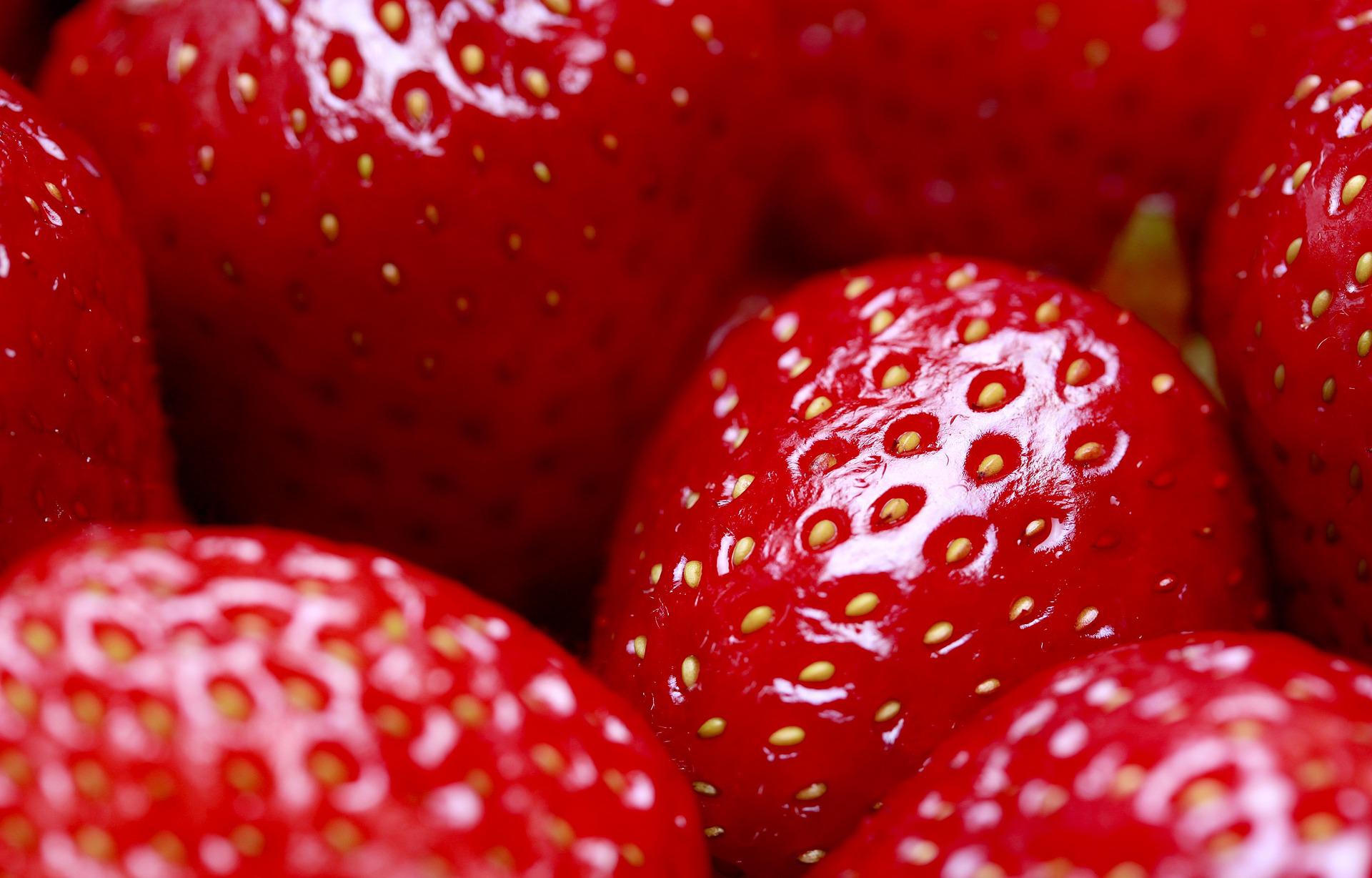 strawberry-desktop