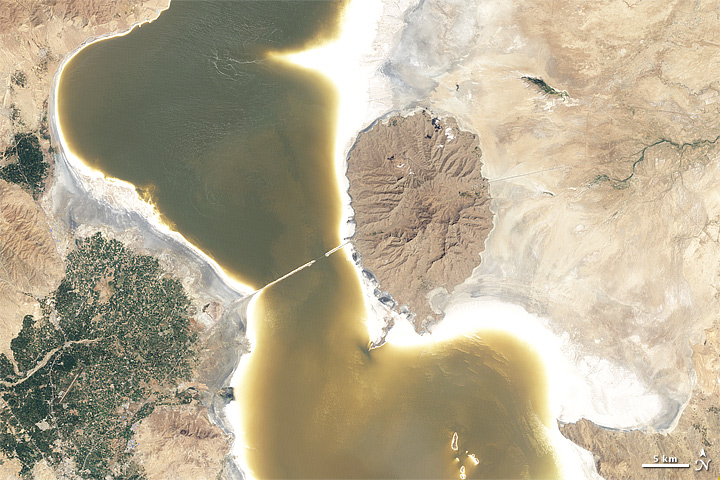 Lake Orumiyeh  Iran 2011