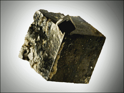 Bixbyite  iron manganese oxide