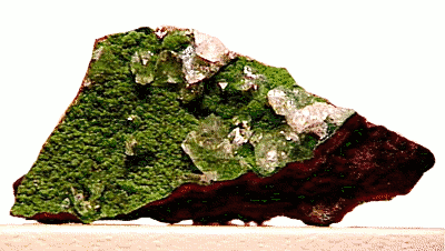 Conichalcite w some calcite crystals