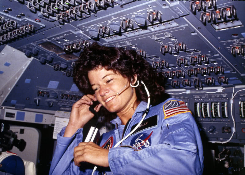 Sally Ride on Challenger missioni