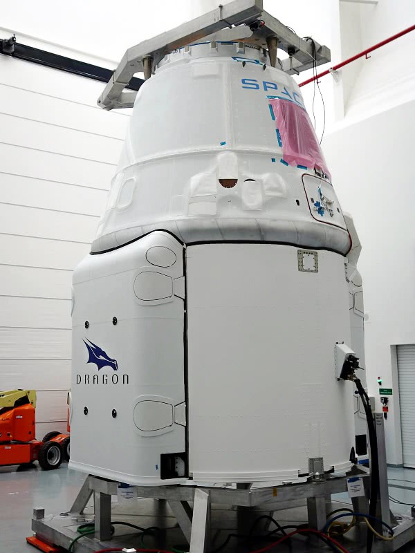Dragon capsule SpaceX