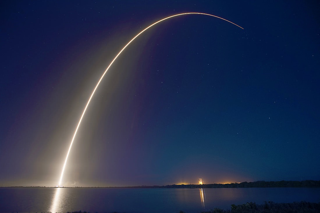 Falcon 9 delivers satellites from Cape Canaveral