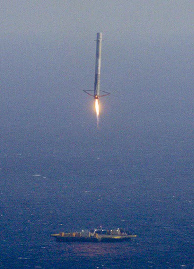 SpaceX Falcon sea landing
