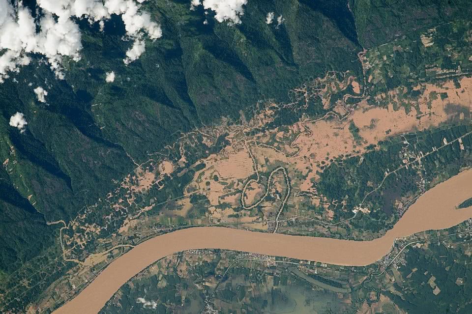 Mekong river flooding